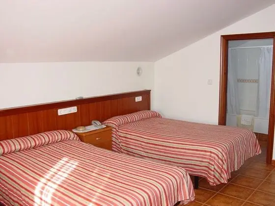 Basic Tek Büyük Yataklı Oda, Birden Çok Yatak