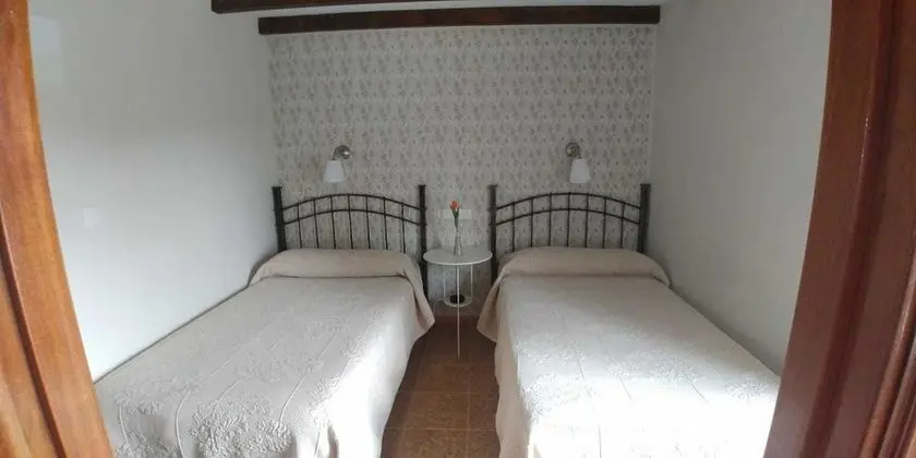 Tek Büyük veya İki Ayrı Yataklı Oda