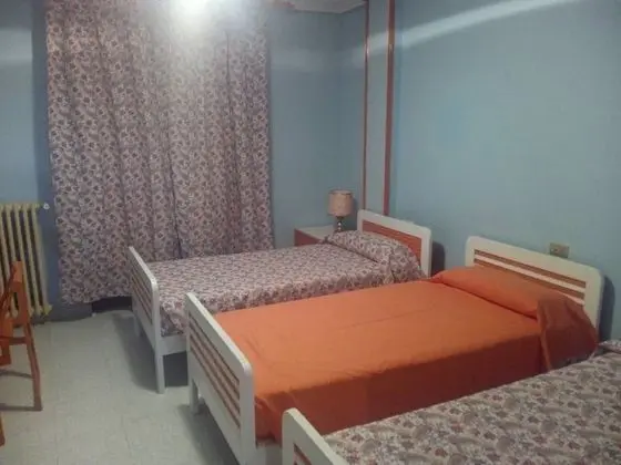 Üç Kişilik Oda, Göl Manzaralı