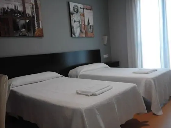 Tek Büyük veya İki Ayrı Yataklı Oda