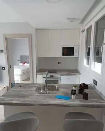 Süit, Birden Çok Yatak, Ortak Banyo