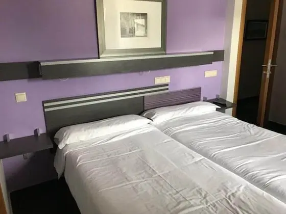 Tek Büyük veya İki Ayrı Yataklı Oda