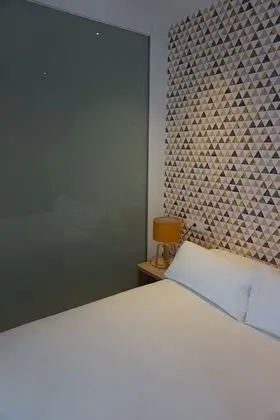 Economy Tek Büyük Yataklı Oda