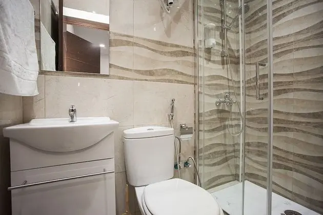 İki Ayrı Yataklı Oda, Özel Banyo