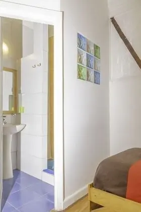 Tek Büyük Yataklı Oda, 2 Tek Kişilik Yatak