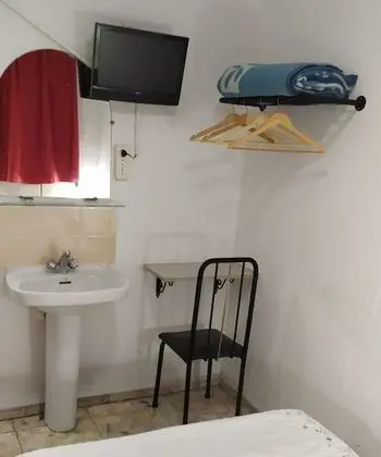 Tek Kişilik Oda, Ortak Banyo