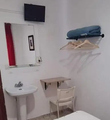 Tek Kişilik Oda, Ortak Banyo