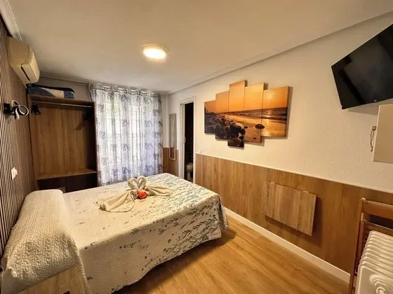Tek Büyük Yataklı Oda