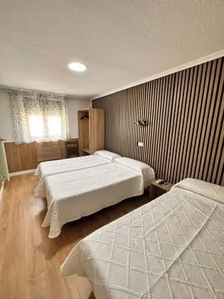 Tek Büyük Yataklı Oda (with extra bed)