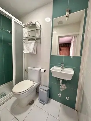 Tek Büyük Yataklı Oda (with extra bed)