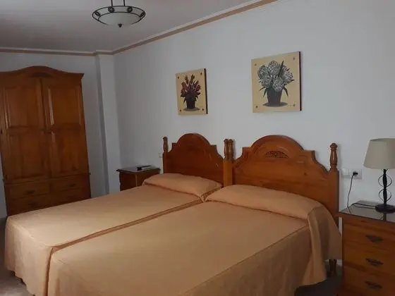 Tek Büyük Yataklı Oda