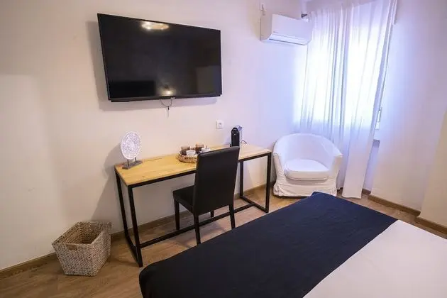 Tek Büyük veya İki Ayrı Yataklı Oda