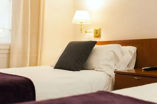 Standard Üç Kişilik Oda