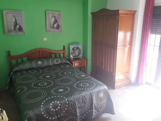 Tek Büyük Yataklı Oda, 1 Büyük (Queen) Boy Yatak, Ortak Banyo