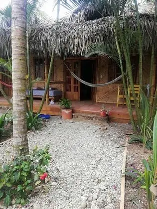 Deluxe Tek Büyük Yataklı Oda, Kısmi Deniz Manzaralı