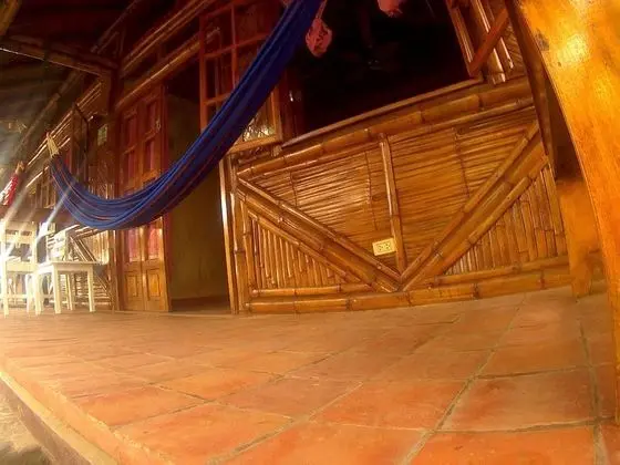 Deluxe Tek Büyük Yataklı Oda, Kısmi Deniz Manzaralı