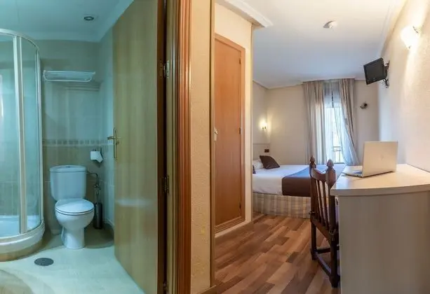 Tek Büyük Yataklı Oda