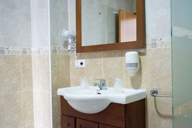 Tek Büyük veya İki Ayrı Yataklı Oda