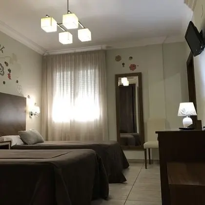 Tek Büyük Yataklı Oda