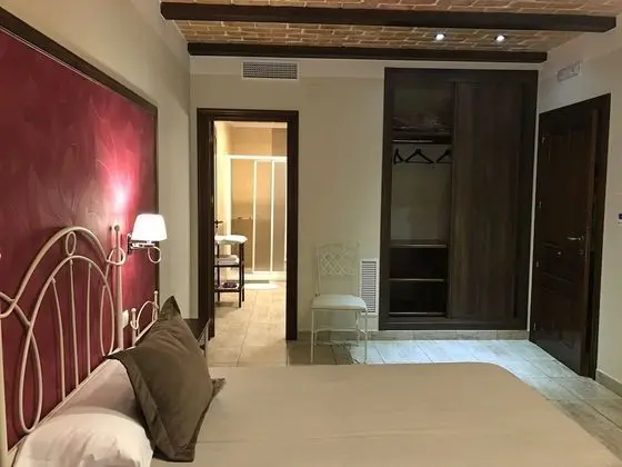 Tek Büyük Yataklı Oda