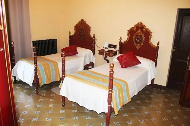 İki Ayrı Yataklı Oda (Carlet)