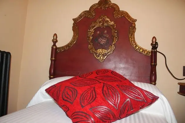 İki Ayrı Yataklı Oda (Carlet)