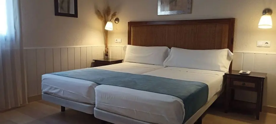 Standard Tek Büyük veya İki Ayrı Yataklı Oda