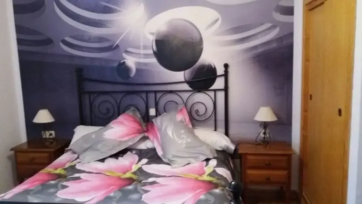 Tek Büyük Yataklı Oda