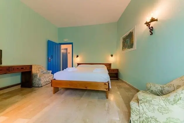 Tek Büyük Yataklı Oda, Balkon