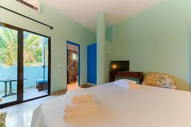 Tek Büyük Yataklı Oda, Balkon