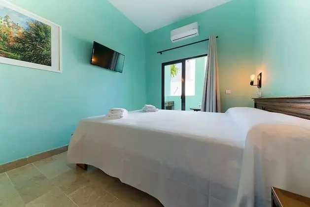 Tek Büyük Yataklı Oda, Balkon