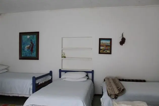 Üç Kişilik Oda