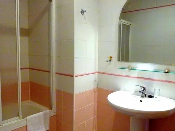 Standard Tek Büyük Yataklı Oda, 1 Çift Kişilik Yatak