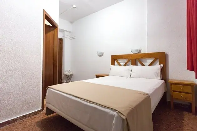 Tek Büyük Yataklı Oda