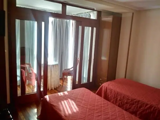 Tek Büyük veya İki Ayrı Yataklı Oda