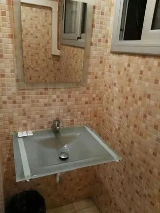 Basic Tek Kişilik Oda, Ortak Banyo