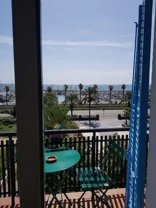 Tek Büyük Yataklı Oda, Balkon, Deniz Manzaralı