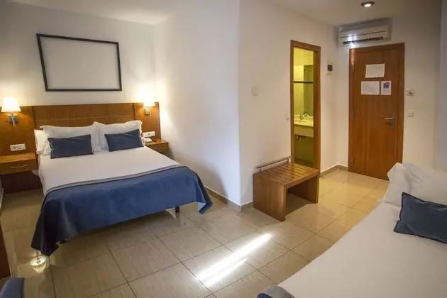 Standard Tek Büyük Yataklı Oda