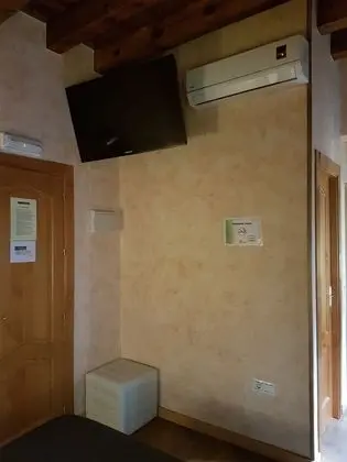 Tek Büyük Yataklı Oda, Balkon