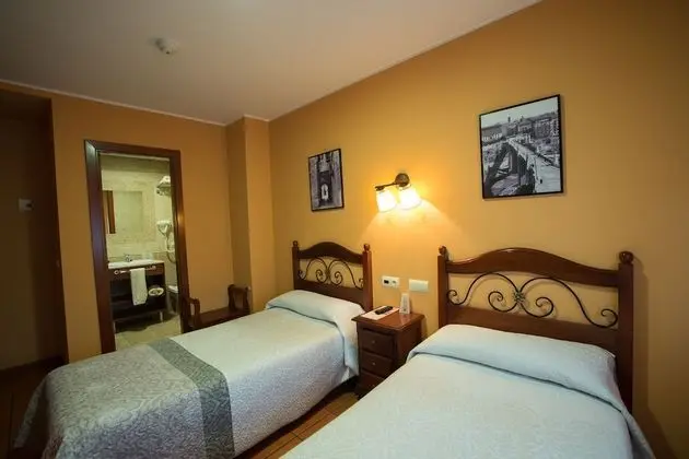 İki Ayrı Yataklı Oda