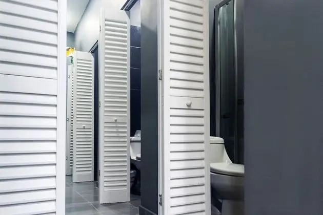 Standard Ortak Ranzalı Oda, Sadece kadınlar için