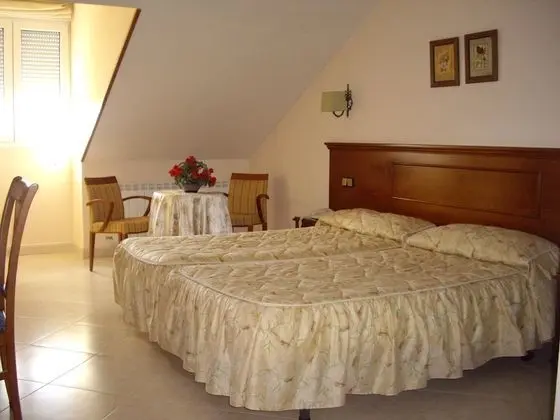 Tek Büyük veya İki Ayrı Yataklı Oda