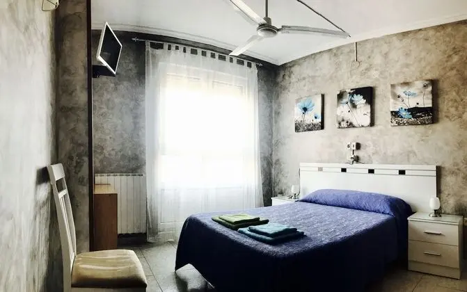 Basic Tek Büyük Yataklı Oda