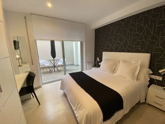 Tek Büyük Yataklı Oda