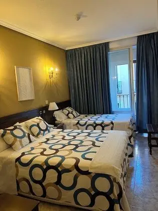 Basic Tek Büyük Yataklı Oda, Özel Banyo (with extra bed)