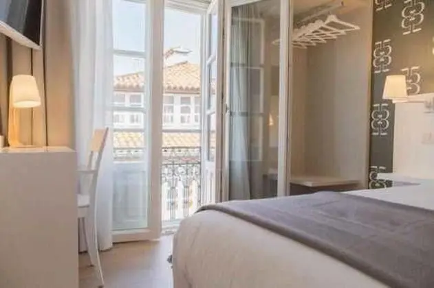 İki Ayrı Yataklı Oda, Şehir Manzaralı