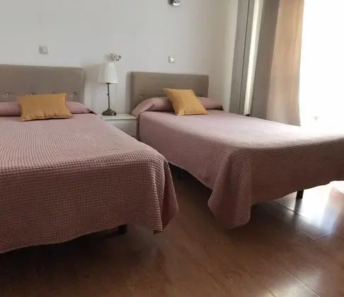 İki Ayrı Yataklı Oda, 2 Tek Kişilik Yatak
