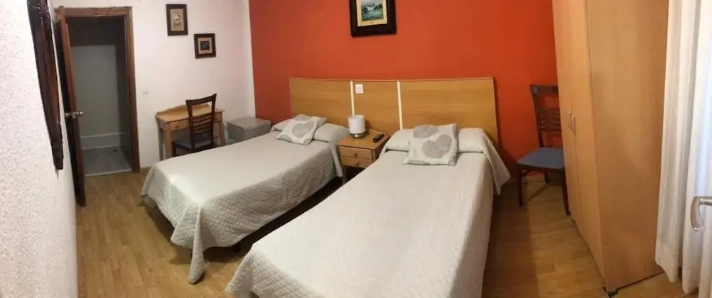 İki Ayrı Yataklı Oda, 2 Tek Kişilik Yatak