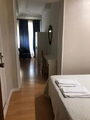Tek Büyük Yataklı Oda, 1 Çift Kişilik Yatak