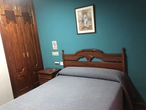 Tek Büyük Yataklı Oda, 1 Çift Kişilik Yatak